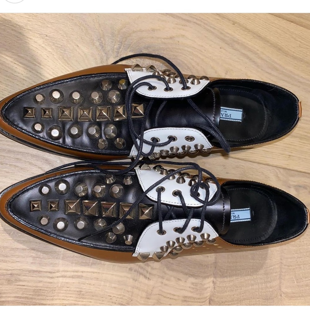 Prada women’s shoes size 6.5 brand new never worn